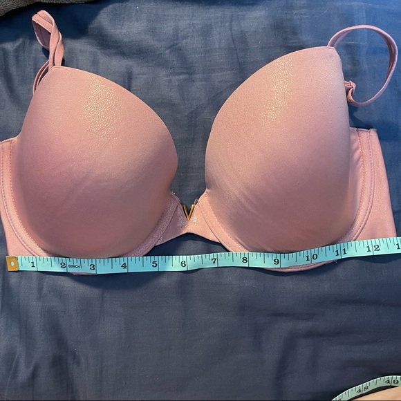 ✨Victoria’s Secret Lined Demi Bra - Pink Sparkle✨ - Picture 10 of 10
